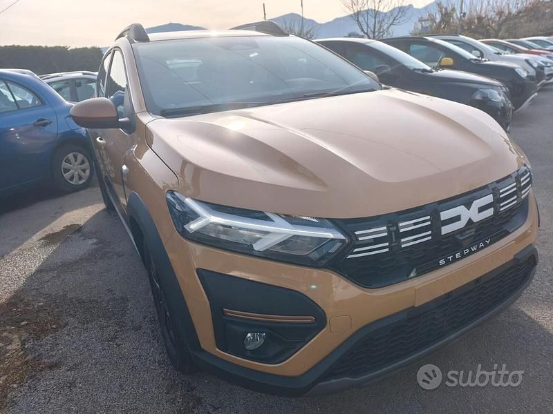 Nuova Dacia Sandero Extreme 101 CV (74 kW) 2025 Marrone SUV