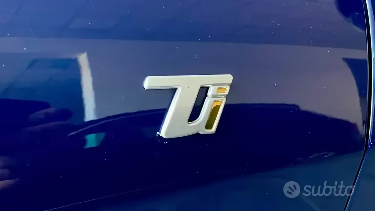 Usata Alfa Romeo Stelvio Ti 209 CV (153 kW) 2022 Bluazzurro SUV