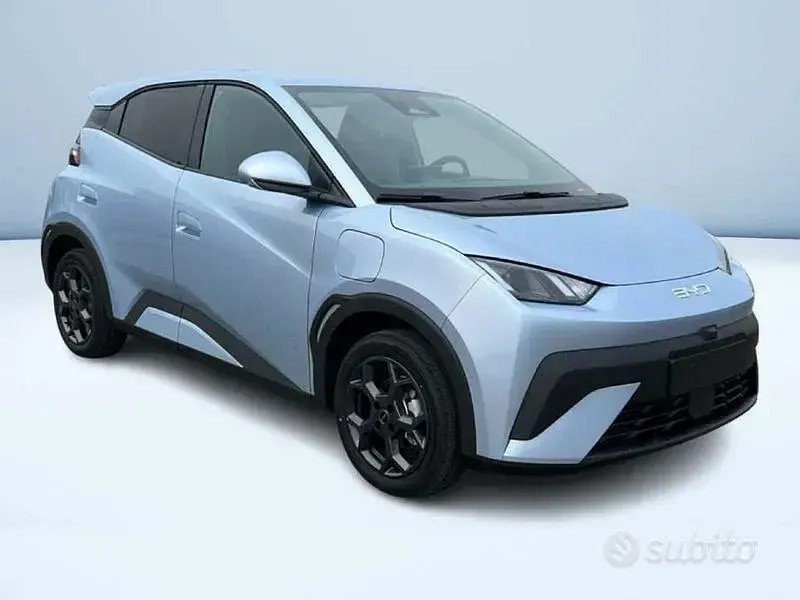 Nuova BYD Dolphin Surf Comfort 83 kW (114 CV) 2026 Blu Utilitaria