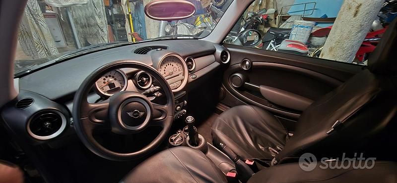 Usata Mini ONE 75 CV (55 kW) 2010 Utilitaria