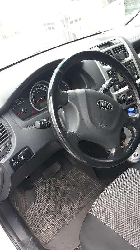 Second-hand Kia Sportage Active 140 CP (102 kW) 2010 Alb SUV