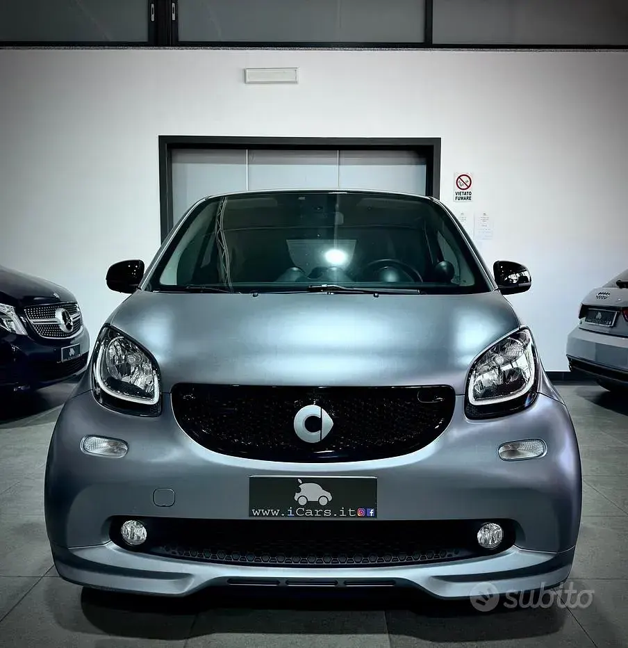 Usata Smart ForTwo Coupé Brabus Xclusive 109 CV (80 kW) 2017 Grigio Coupé