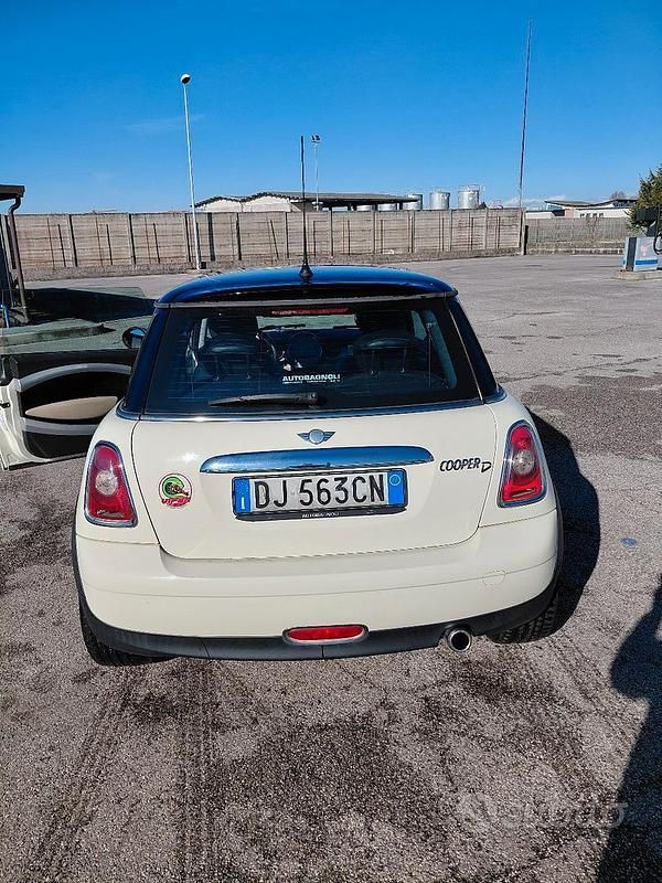 Usata Mini Cooper 2007 Bianco Utilitaria