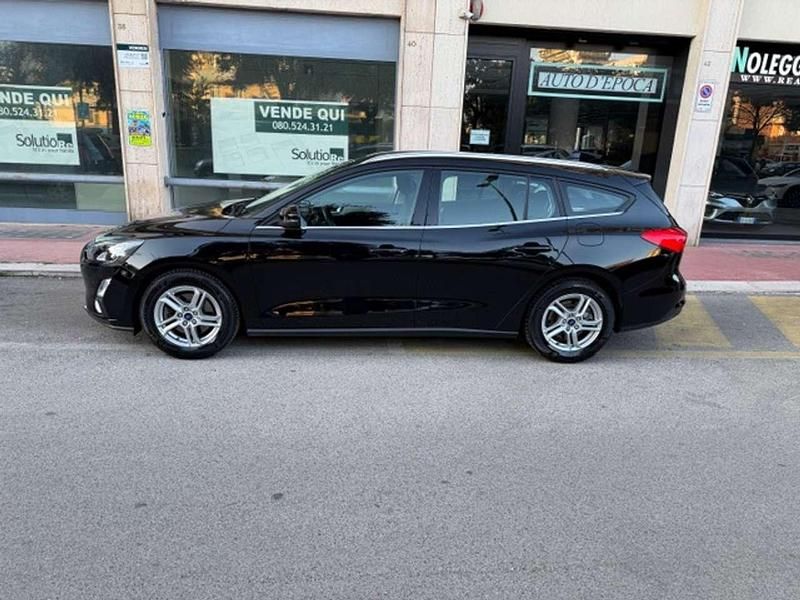Usata Ford Focus Business Edition 120 CV (88 kW) 2022 Nero Station wagon