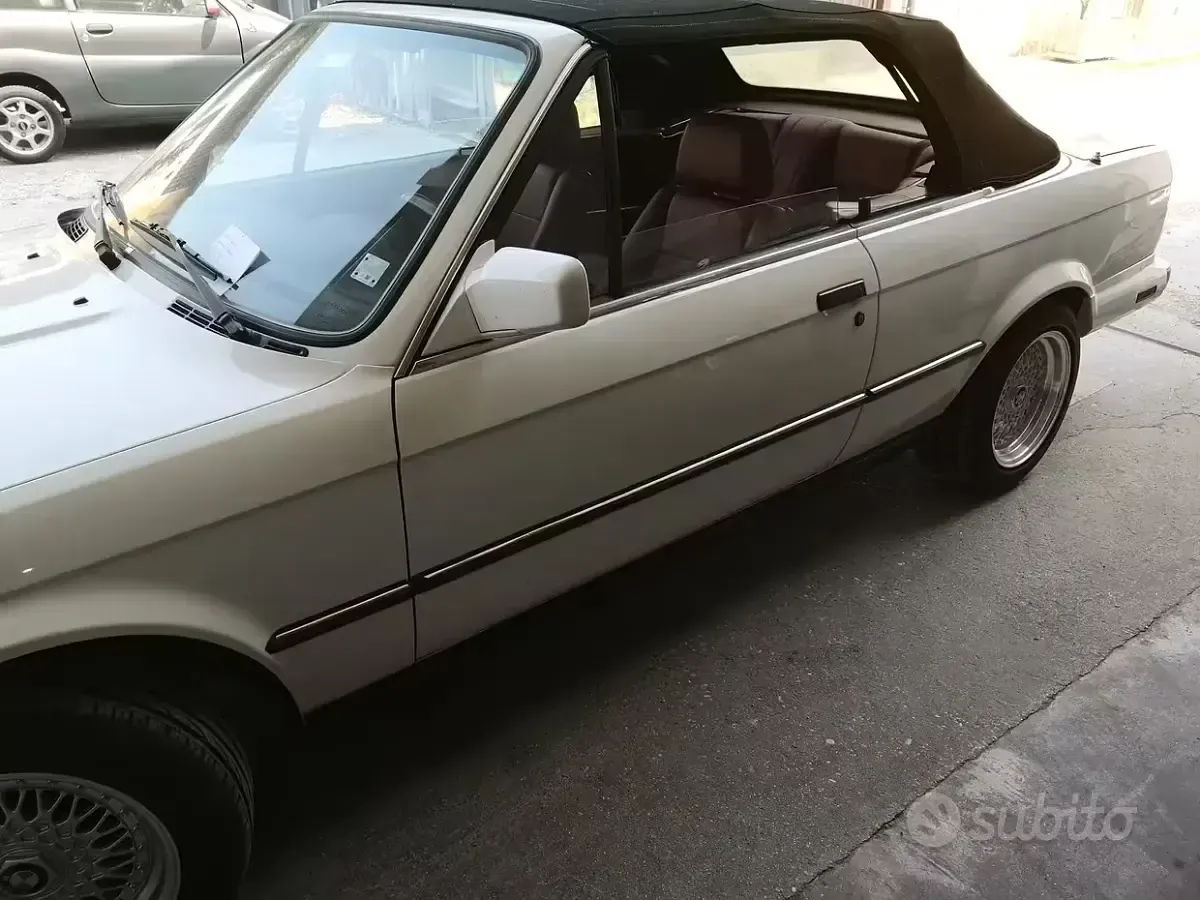 Usata BMW 2500 171 CV (125 kW) 1987 Cabrio