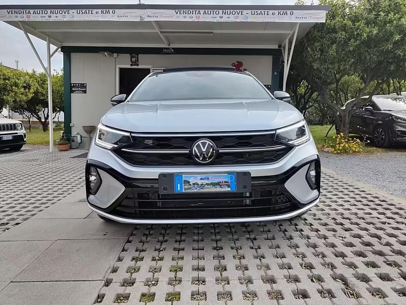 Usata VW Taigo R-line 150 CV (110 kW) 2023 Argento SUV