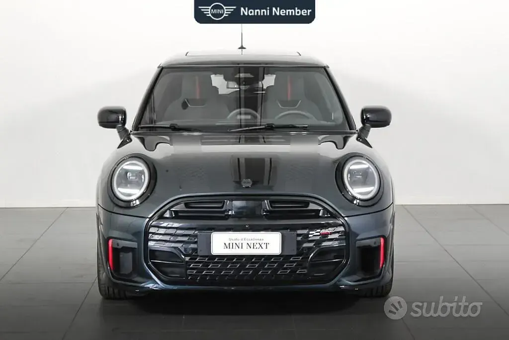 Usata Mini John Cooper Works 231 CV (169 kW) 2025 Legend grey Utilitaria