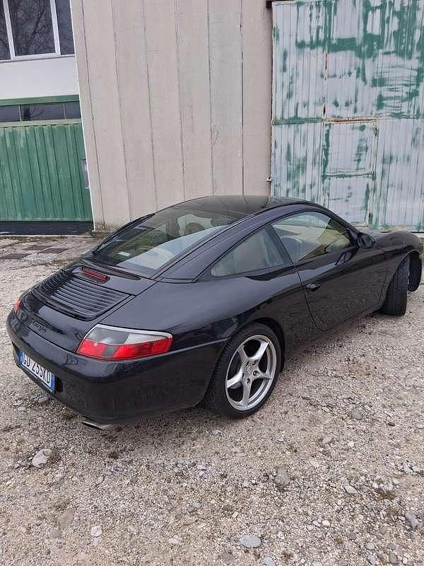 Usata Porsche 911 320 CV (235 kW) 2002 Nero Cabrio