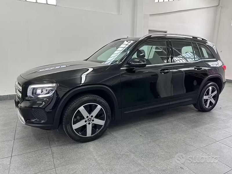 Usata Mercedes GLB180 Executive 116 CV (85 kW) 2023 Nero SUV