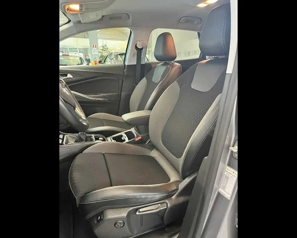 Usata Opel Grandland X Innovation 130 CV (95 kW) 2019 Bianco SUV