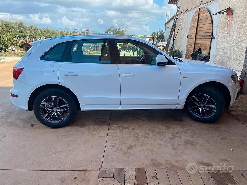 Usata Audi Q5 170 CV (125 kW) 2011 Bianco SUV