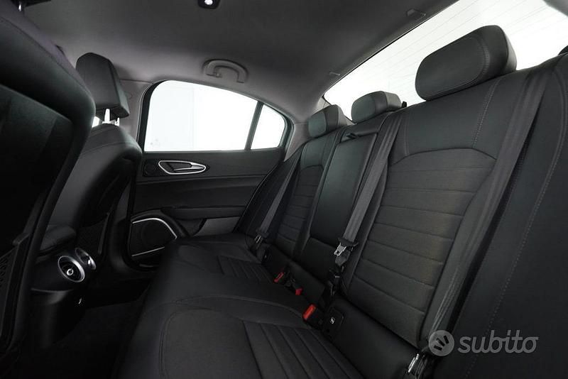 Usata Alfa Romeo Giulia Executive 190 CV (139 kW) 2021 Grigio Berlina