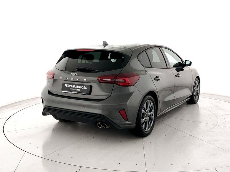 Usata Ford Focus ST-Line 125 CV (91 kW) 2025 Grigio Utilitaria