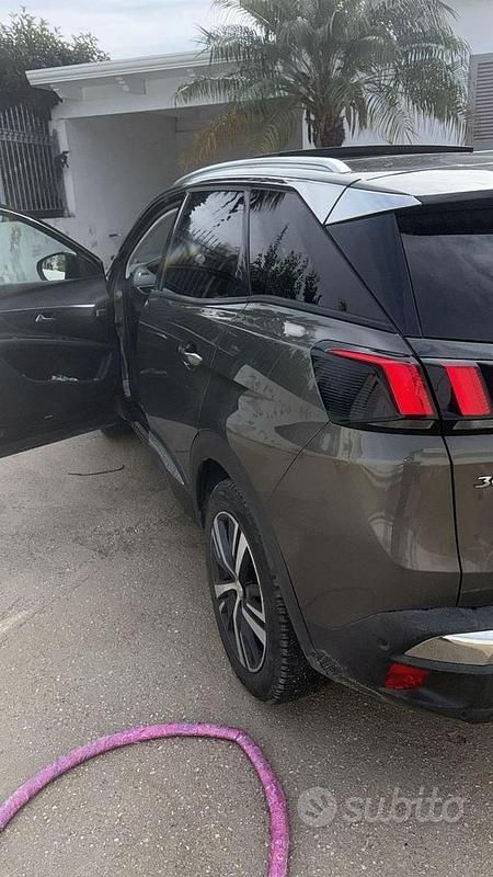 Usata Peugeot 3008 2018 SUV
