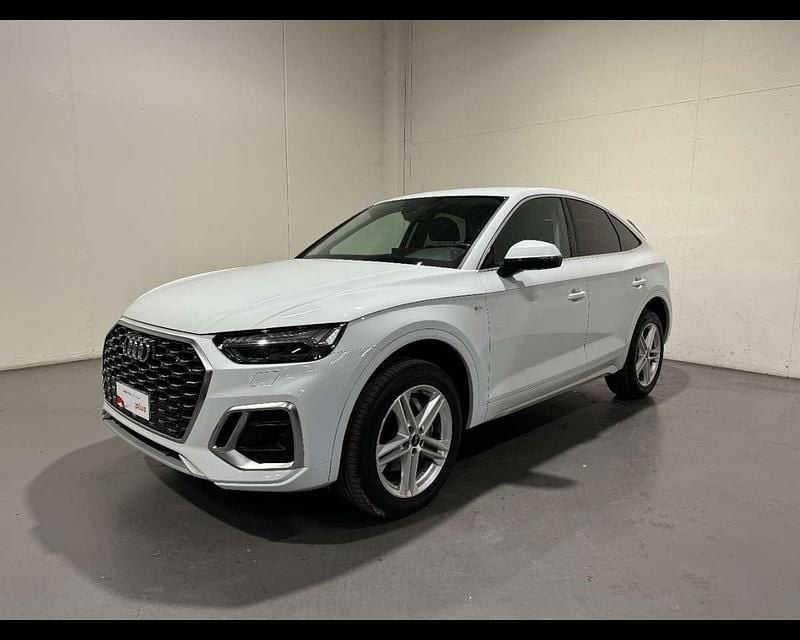 Usata Audi Q5 Sportback S-Line 204 CV (150 kW) 2024 Bianco ghiaccio metallizzato SUV