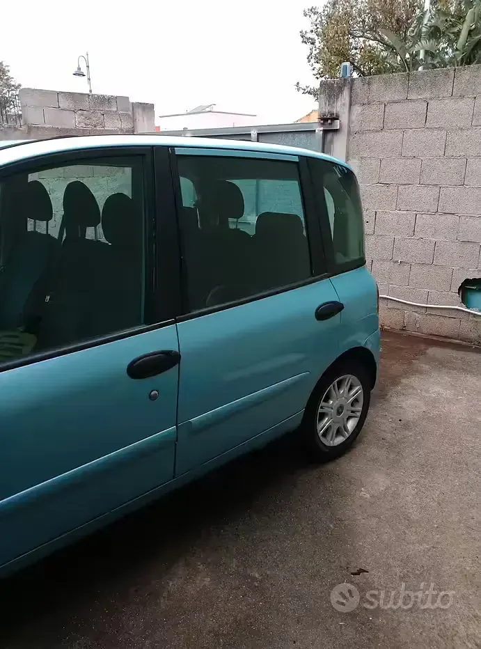 Usata Fiat Multipla 116 CV (85 kW) 2004 Blu Monovolume