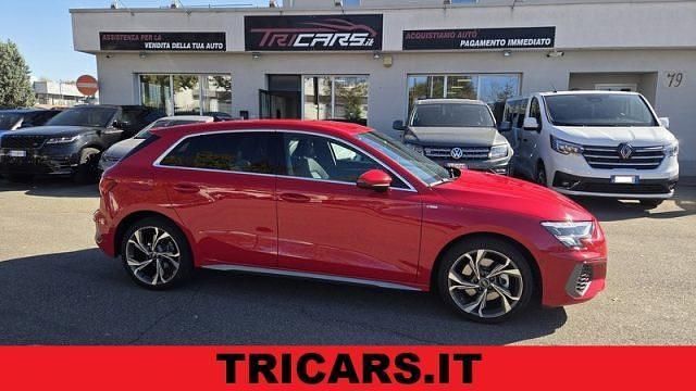 Usata Audi A3 S-Line 150 CV (110 kW) 2021 Rosso Berlina