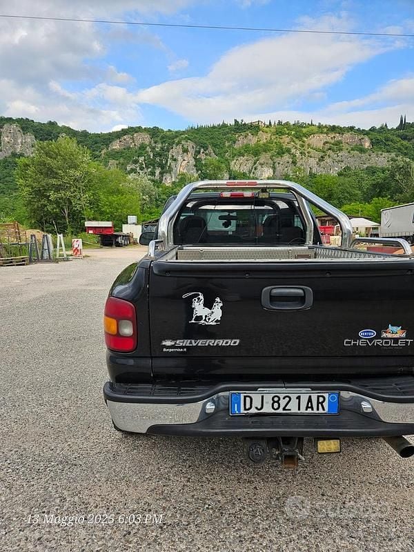 Usata Chevrolet Silverado 2007 Nero Pick-up