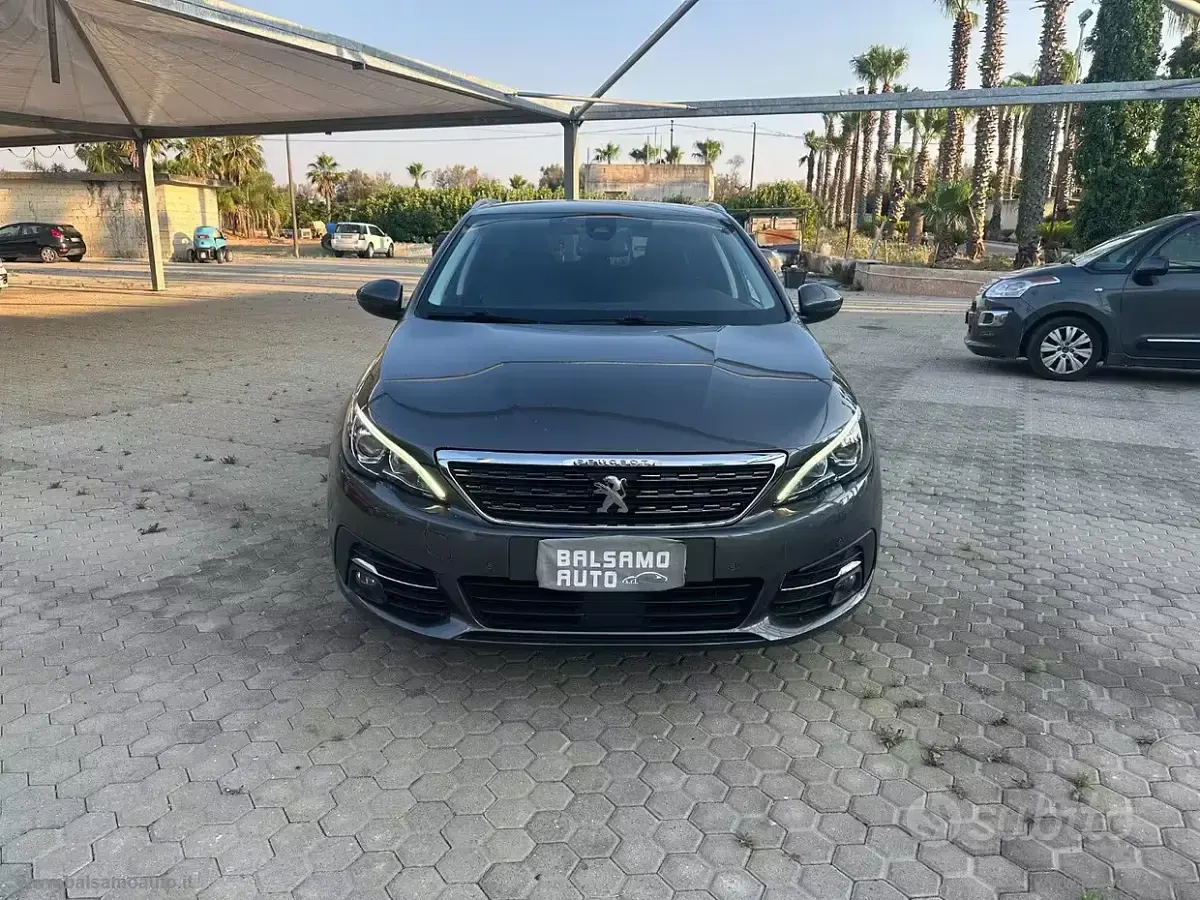 Usata Peugeot 308 Allure 131 CV (96 kW) 2019 Grigio Station wagon