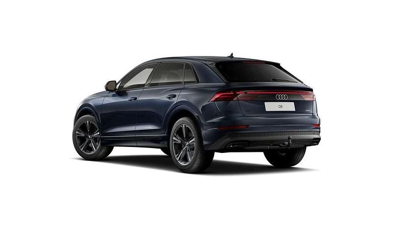 Usata Audi Q8 S-Line 231 CV (169 kW) 2025 Blu/azzurro SUV