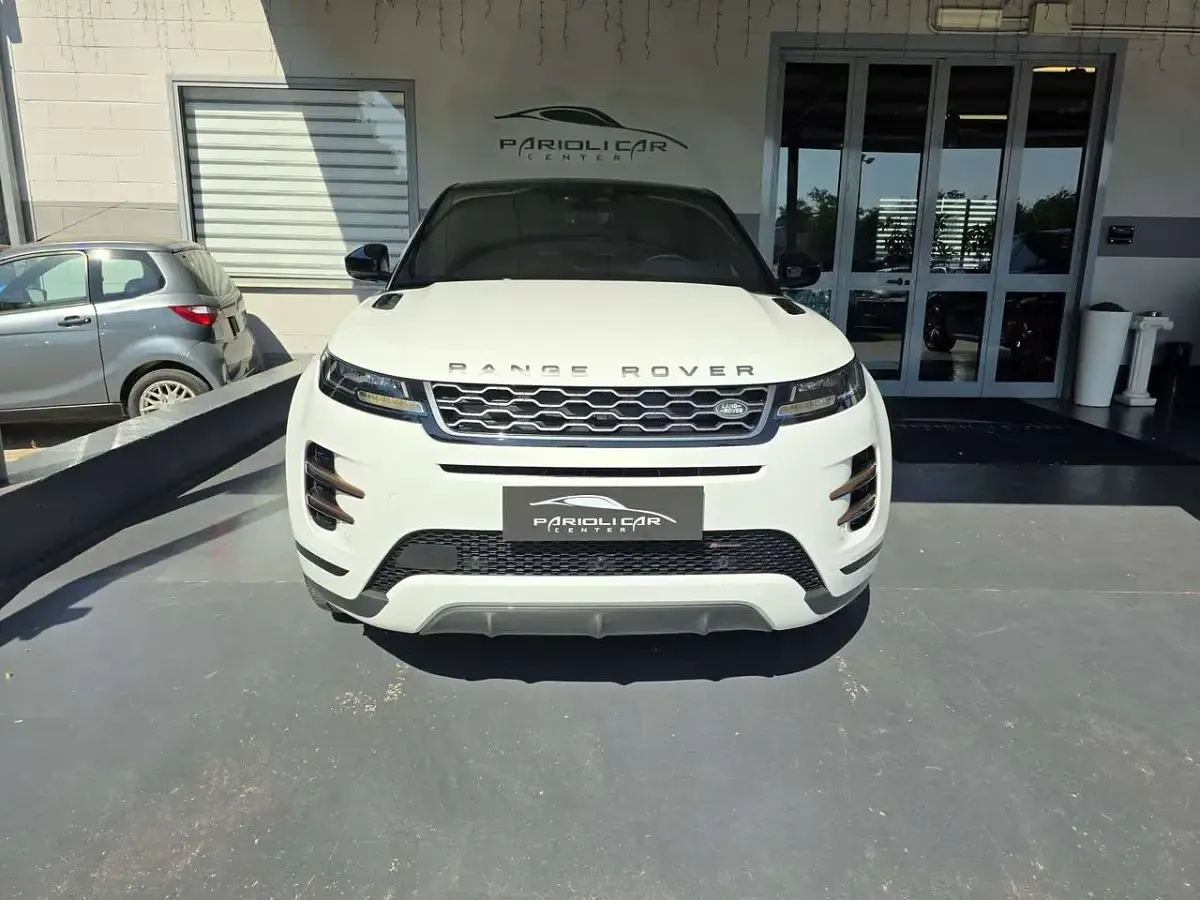 Usata Land Rover Range Rover evoque R-Dynamic 163 CV (119 kW) 2022 Bianco SUV