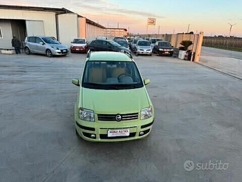 Usata Fiat Panda Dynamic 60 CV (44 kW) 2004 Verde Utilitaria
