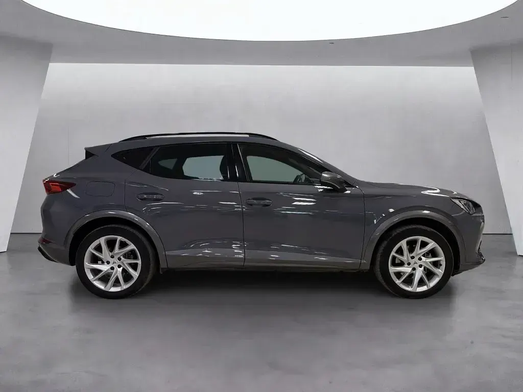 Usata Cupra Formentor 204 CV (150 kW) 2023 Grigio pastello SUV