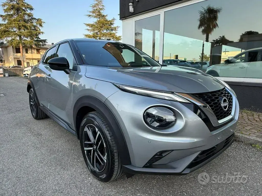 Usata Nissan Juke N-Connecta 114 CV (83 kW) 2025 Grigio SUV