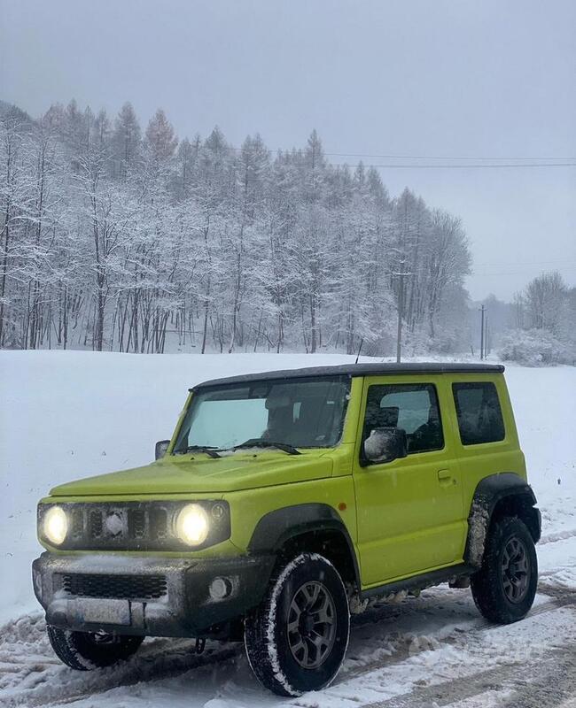 Usato 2018 Suzuki Jimny 1.5 Benzin 102 CV (27.500 €)