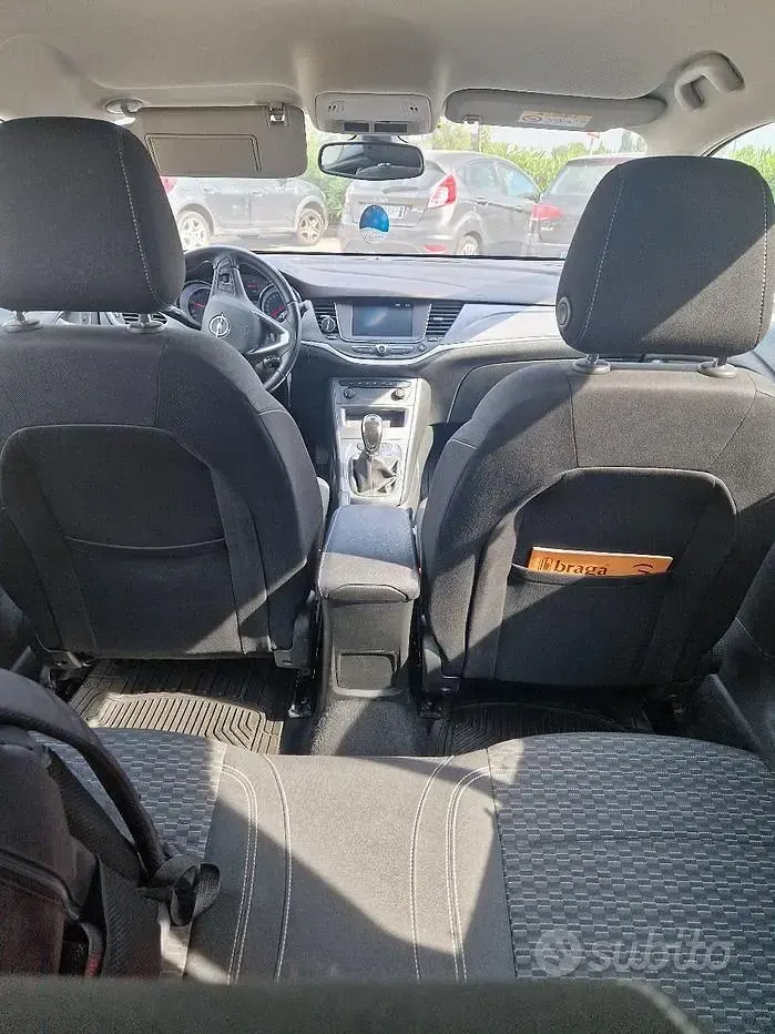 Usata Opel Astra 110 CV (80 kW) 2019 Grigio Station wagon