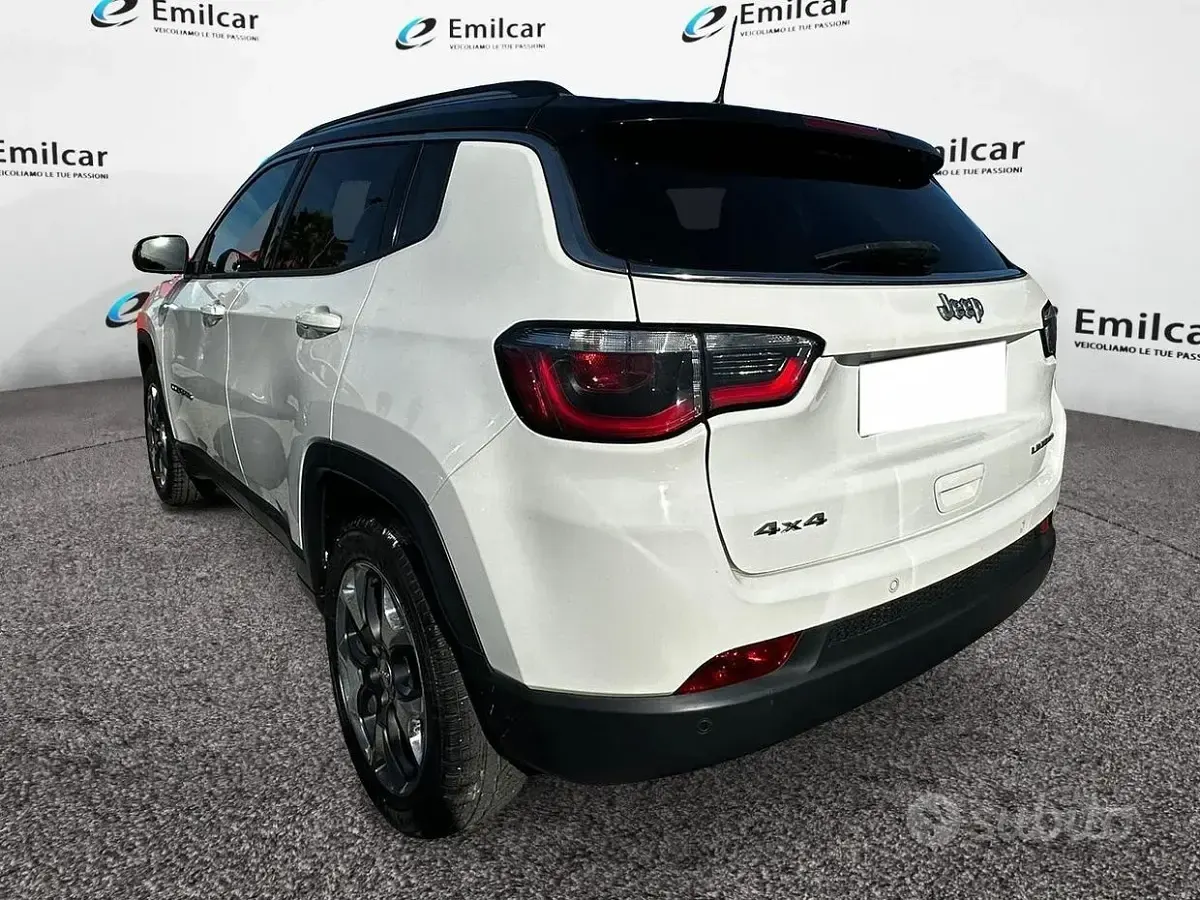 Usata Jeep Compass Limited 170 CV (125 kW) 2018 Bianco SUV