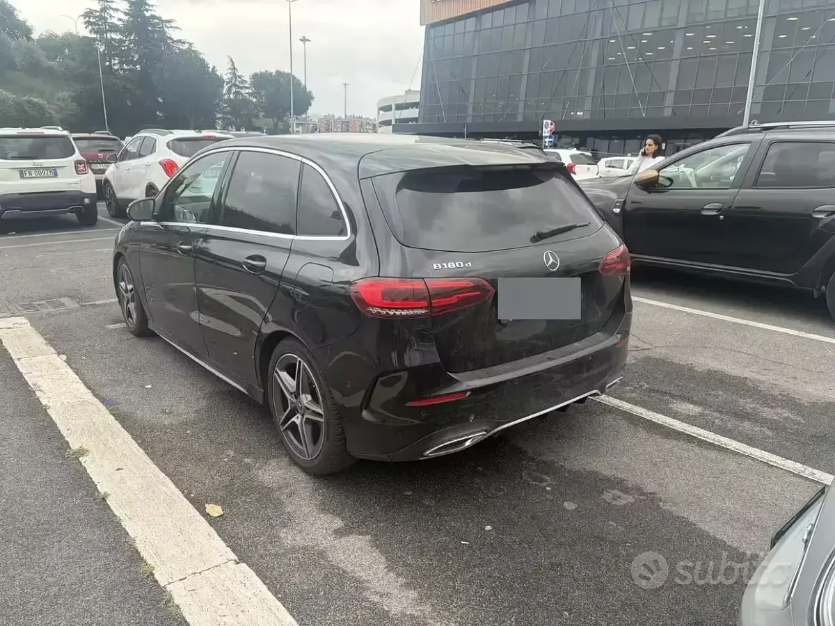 Brugt Mercedes B180 116 HK (85 kW) 2020 Sort MPV