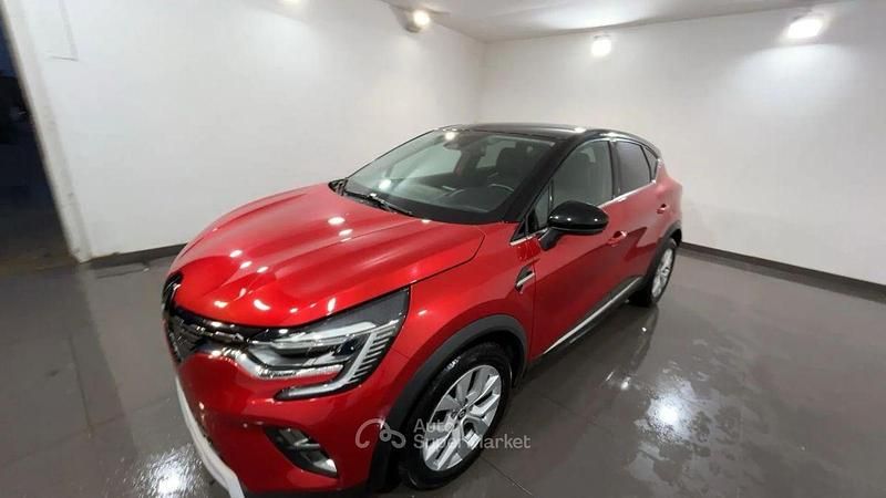 Usata Renault Captur Intens 91 CV (66 kW) 2022 Blu SUV