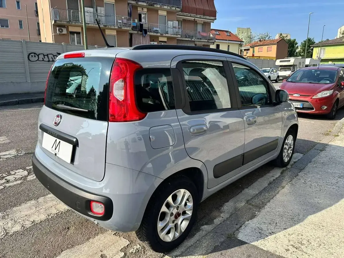 Usata Fiat Panda Easy 69 CV (50 kW) 2020 Grigio Utilitaria