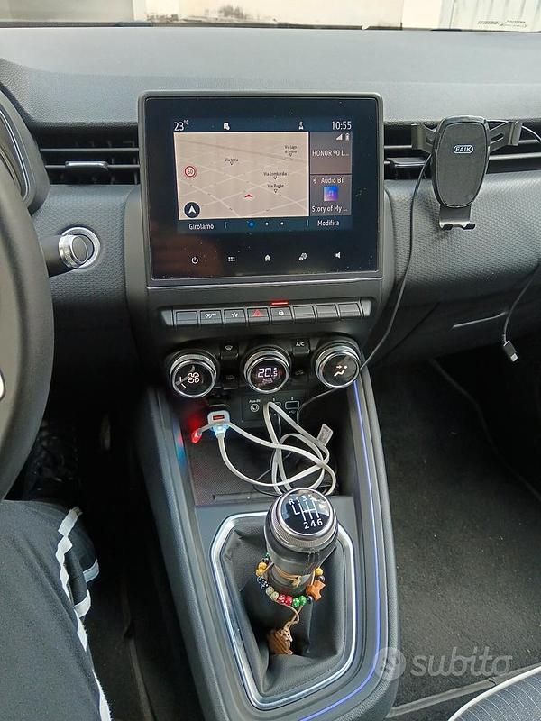 Usata Renault Clio V 90 CV (66 kW) 2021 Nero Berlina