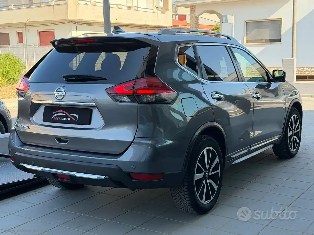 Usata Nissan X-Trail Tekna 177 CV (130 kW) 2018 Grigio SUV