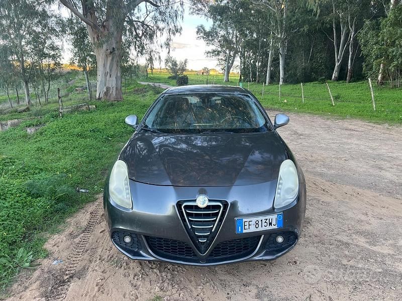 Usata Alfa Romeo Giulietta 105 CV (77 kW) 2011 Utilitaria