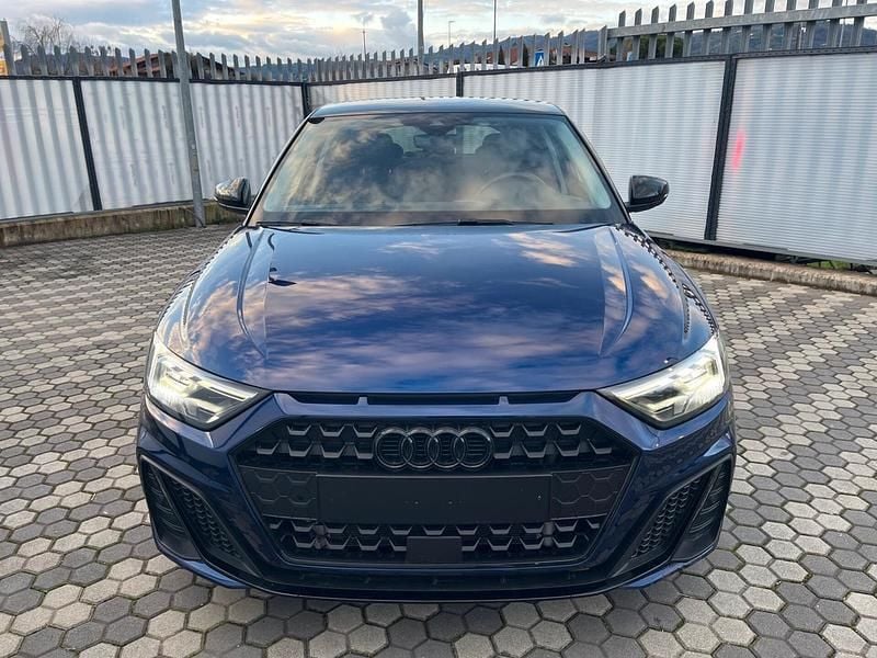 Usata Audi A1 115 CV (84 kW) 2025 Blu SUV