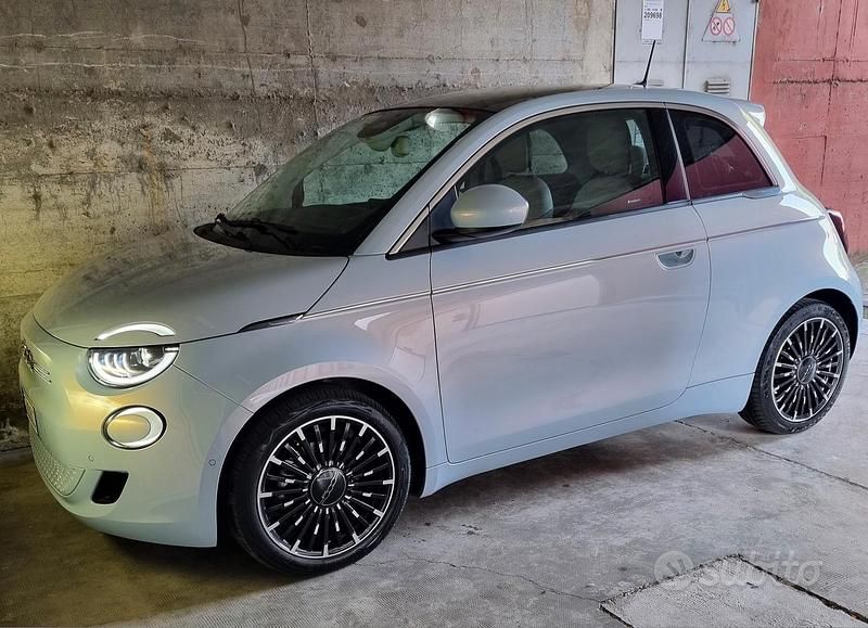Usata Fiat 500e La Prima 2021 Blu Utilitaria