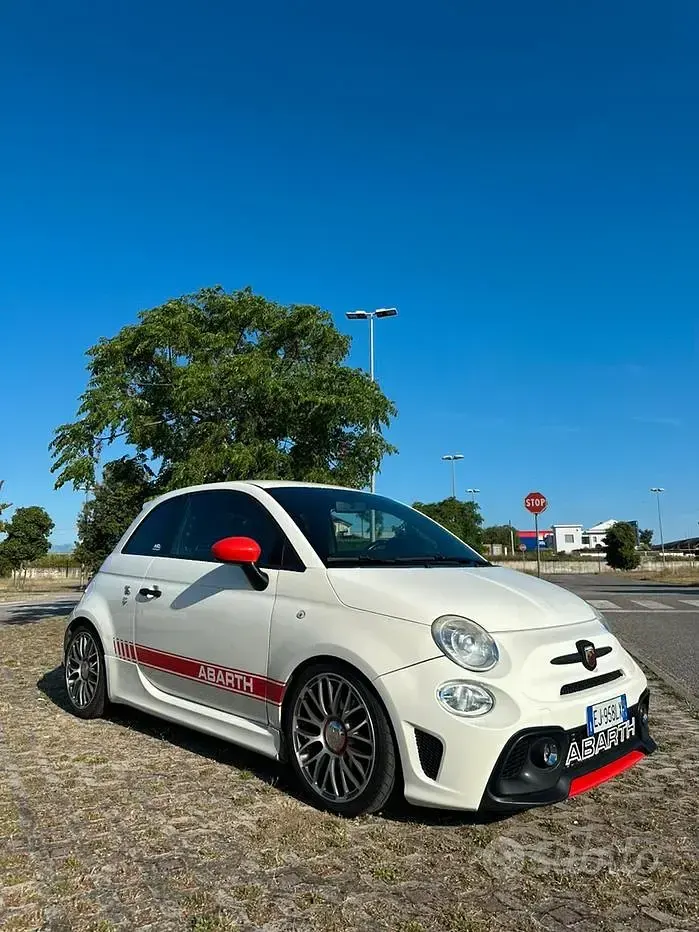Usata Abarth 500 135 CV (99 kW) 2011 Bianco Berlina