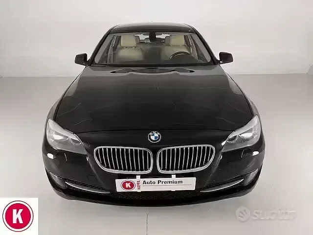 Usata BMW 520 184 CV (135 kW) 2012 Nero Station wagon