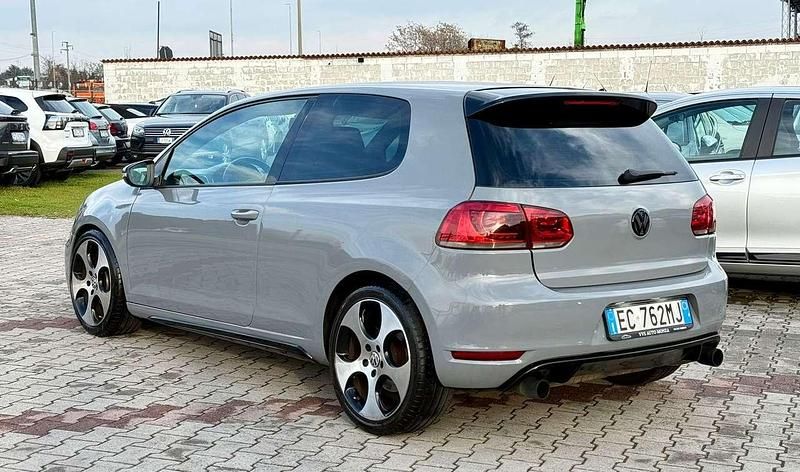 Usata VW Golf VI GTI 211 CV (155 kW) 2010 Nardo grey Utilitaria
