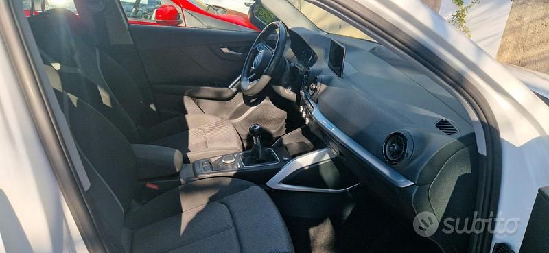 Usata Audi Q2 Sport 116 CV (85 kW) 2017 Bianco SUV