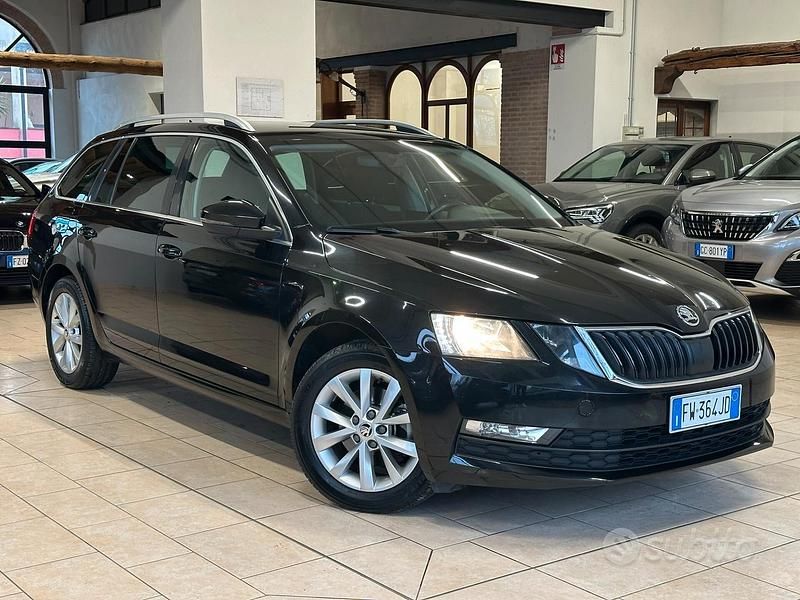 Usata Skoda Octavia Ambition 150 CV (110 kW) 2019 Nero Station wagon