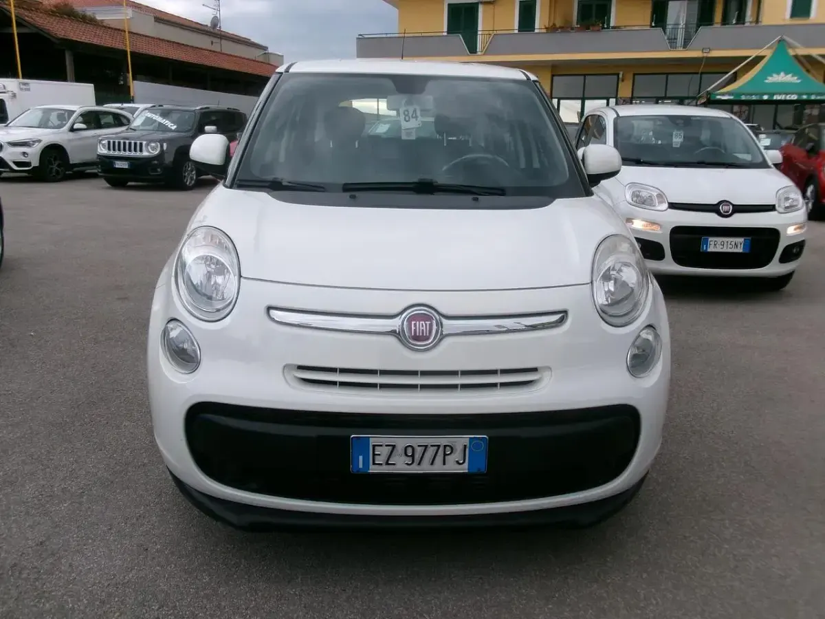 Używany Fiat 500L Pop Star 85 KM (62 kW) 2014 Biały Minivan