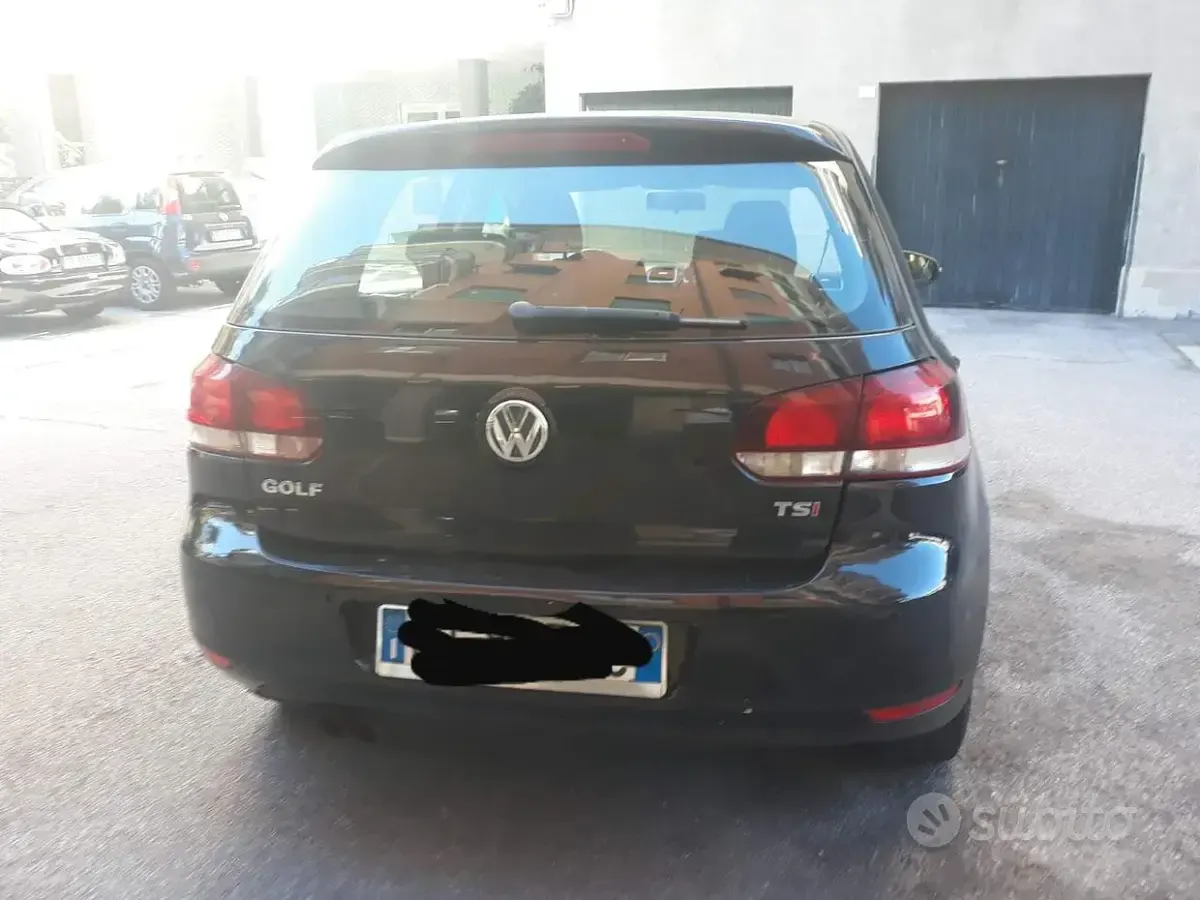 Usata VW Golf VI 122 CV (89 kW) 2011 Nero Utilitaria