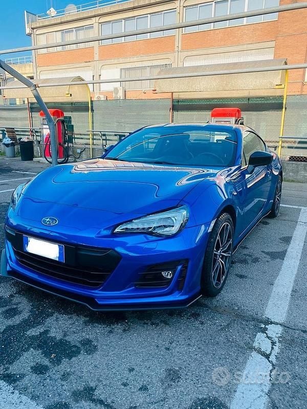 Usata Subaru BRZ 200 CV (147 kW) 2019 Blu Coupé
