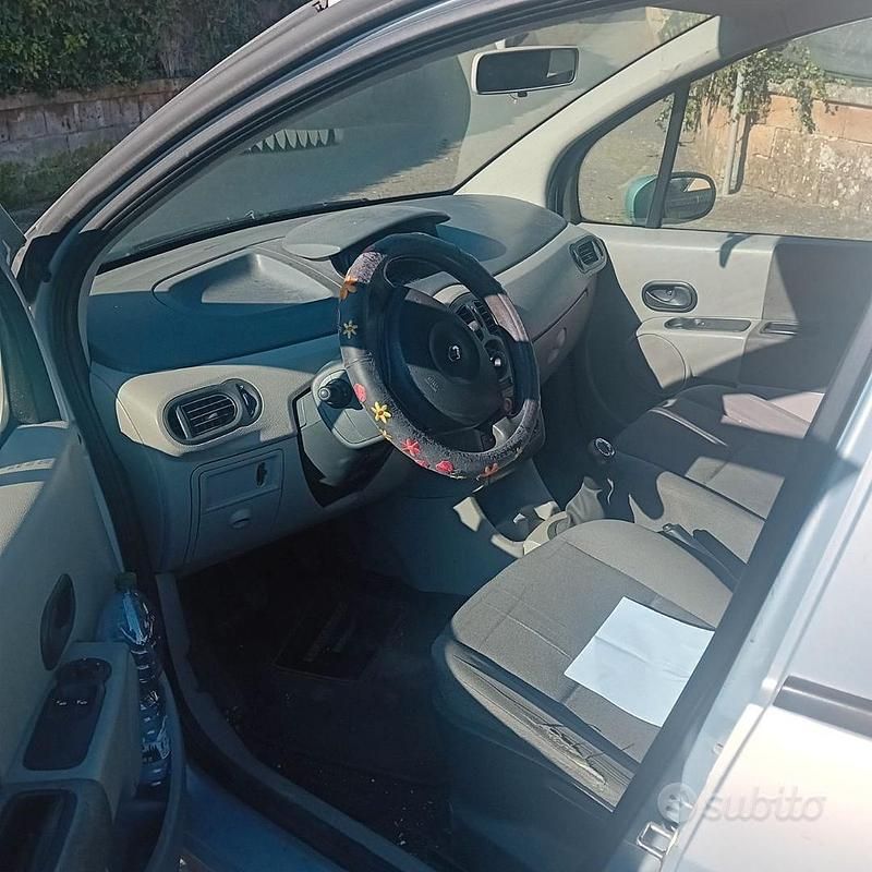 Usata Renault Modus 2005 Monovolume