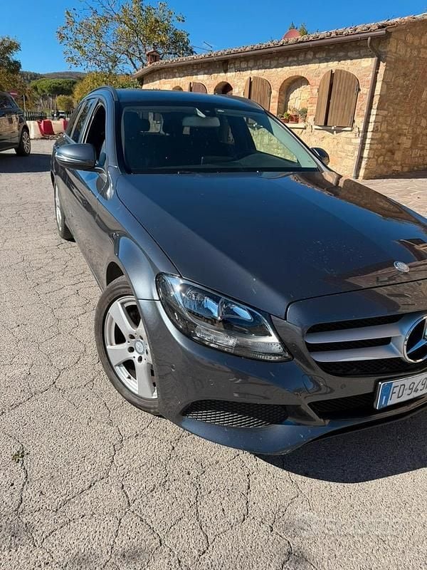 Usata Mercedes C180 116 CV (85 kW) 2016 Grigio Berlina
