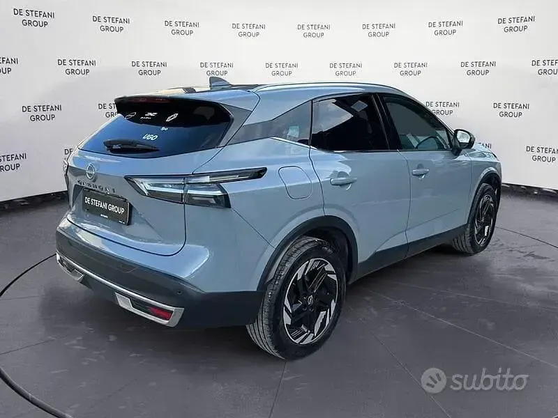 Usata Nissan Qashqai N-Connecta 140 CV (102 kW) 2025 Grigio SUV